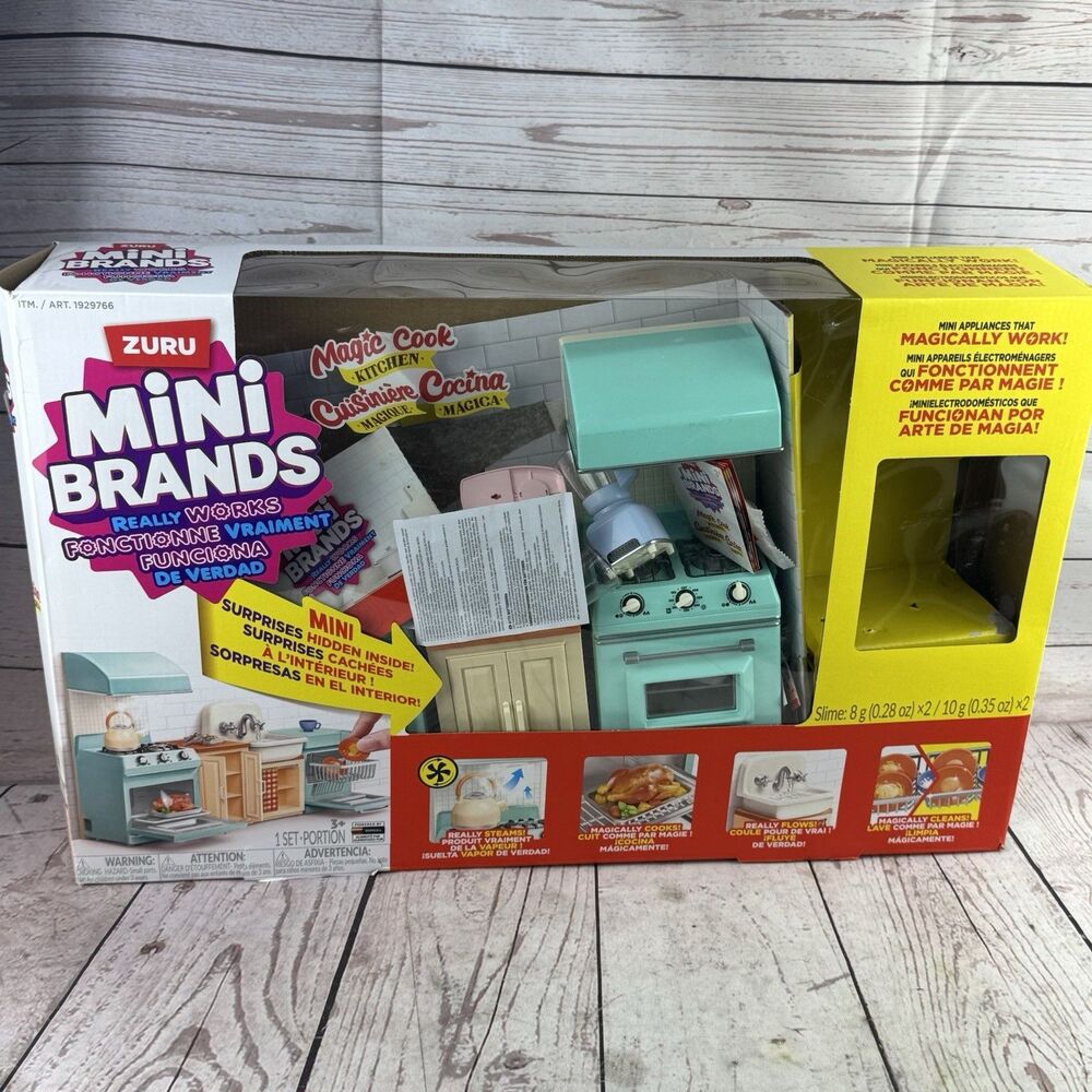 ZURU Mini Brands Magic Cook Kitchen Mixer Blender Playset Accessories